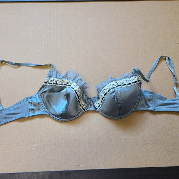 32C Elle Macpherson Bra - Picture 2 of 2